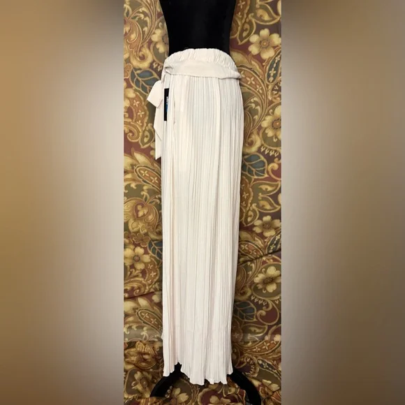 Alice Blue Cream Wide Leg Pants - Picture 3 of 5